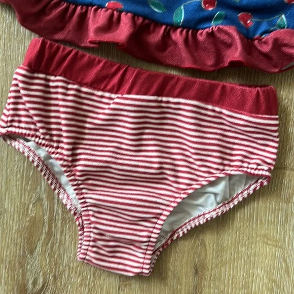 SweetHoney Cherry Loungewear Pajama Set 4T - Picture 3 of 6